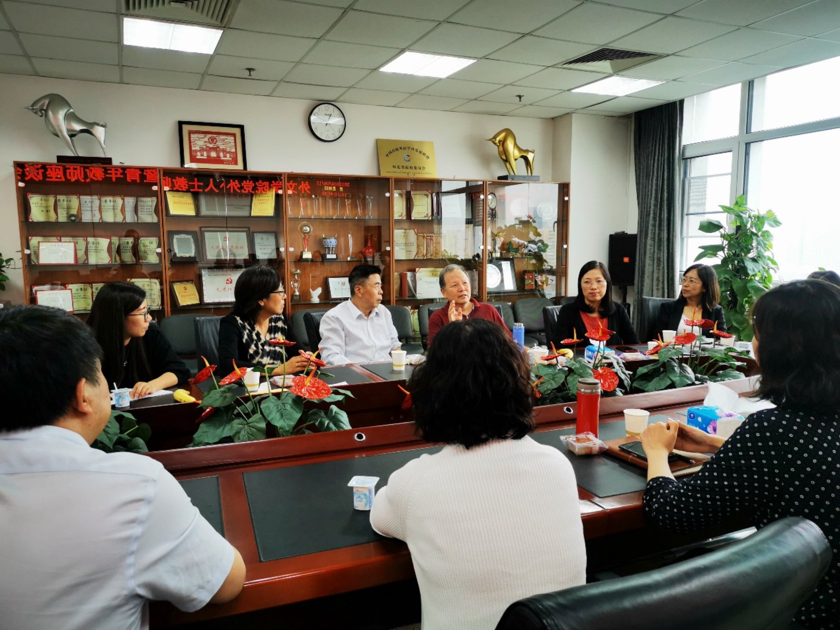 C:\Users\user\Desktop\活动照片\20190912党外人士座谈会2.jpg