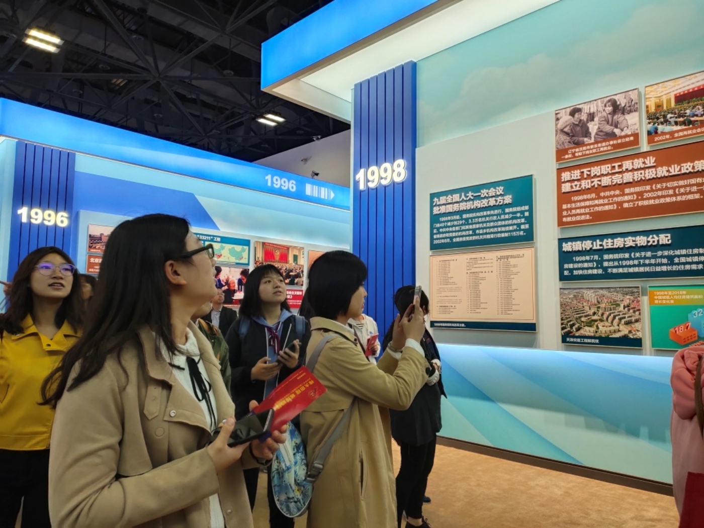 C:\Users\Administrator\AppData\Local\Temp\WeChat Files\f638340efe58cc55699ce9a1e474b34.jpg C:\Users\Administrator\AppData\Local\Temp\WeChat Files\f638340efe58cc55699ce9a1e474b34.jpg