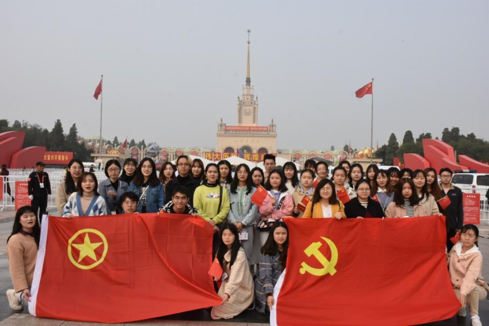 2ad8f96944a8f2ec271e023f92a0739