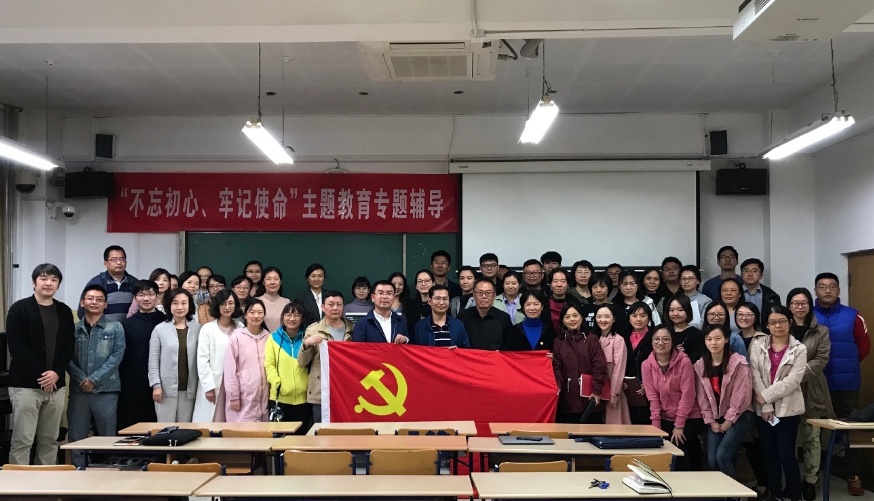 C:\Users\ADMINI~1\AppData\Local\Temp\WeChat Files\34ac26c06b8b60be48efb4d9d5cb8d4.jpg