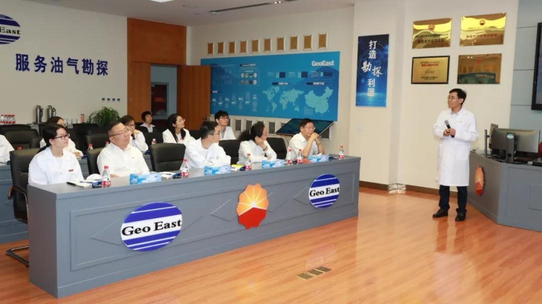 微信图片_20191014151612.jpg 微信图片_20191014151612.jpg